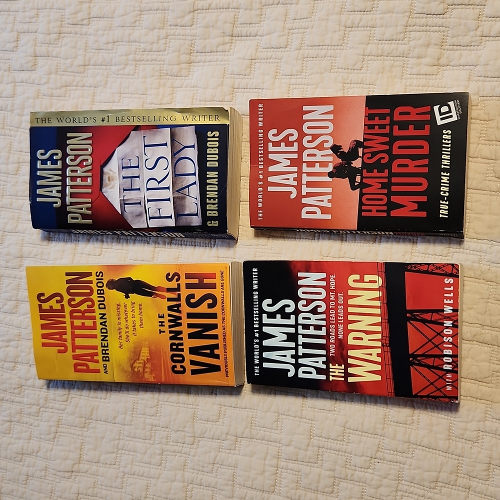 James Patterson paperback book bundle.